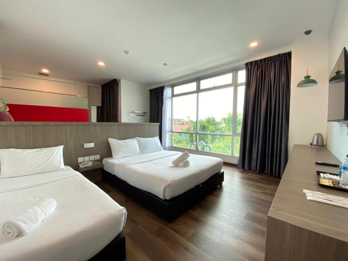 Kampong Parit Tengah Benutten 99 Hotel מראה חיצוני תמונה